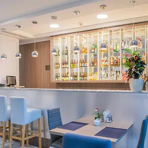Urbi Hotell